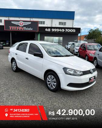 VOLKSWAGEN VOYAGE 1.6 MI CITY 8V FLEX 4P MANUAL